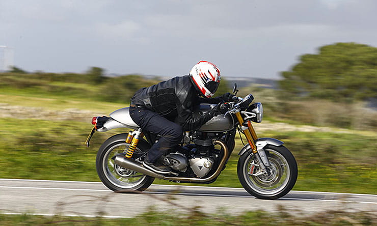 Triumph Thruxton 1200R 2016 Review Used Guide_thumb